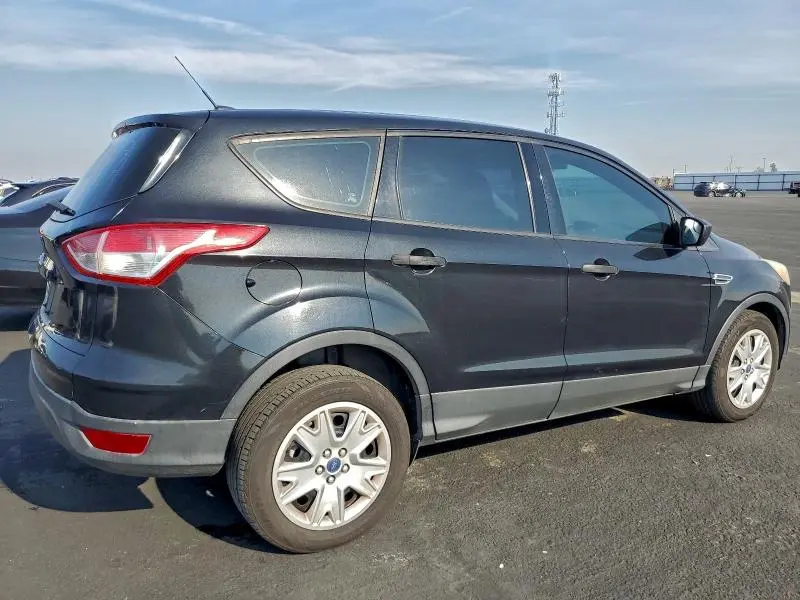 2014 FORD ESCAPE S  