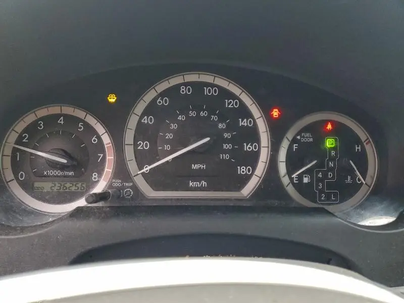 2010 TOYOTA SIENNA CE  