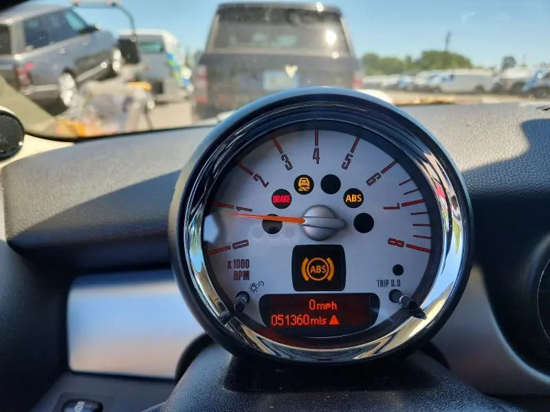 2012 MINI COOPER S  