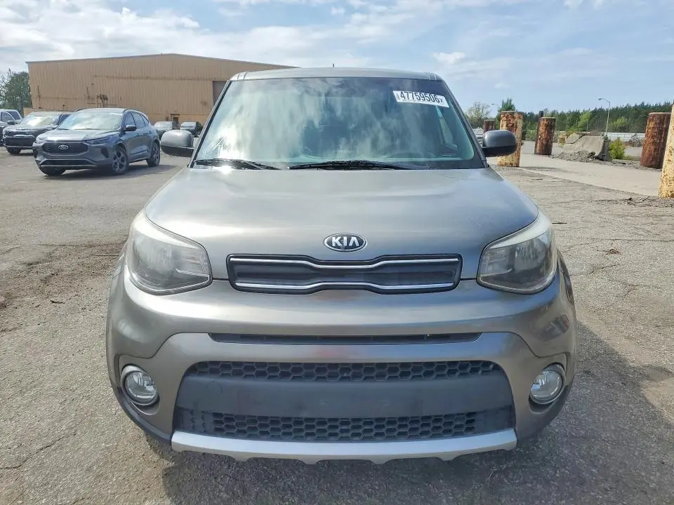 2017 KIA SOUL +  