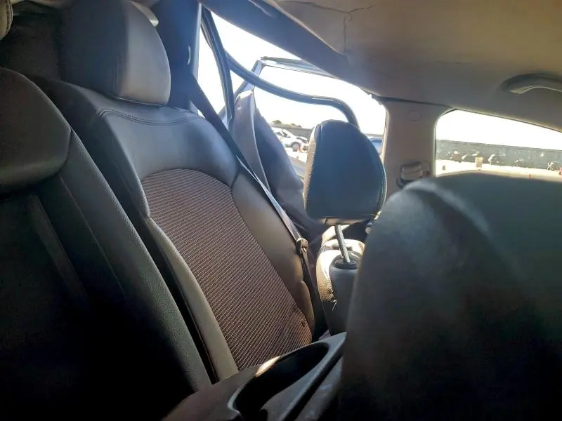 2012 HYUNDAI TUCSON GLS  