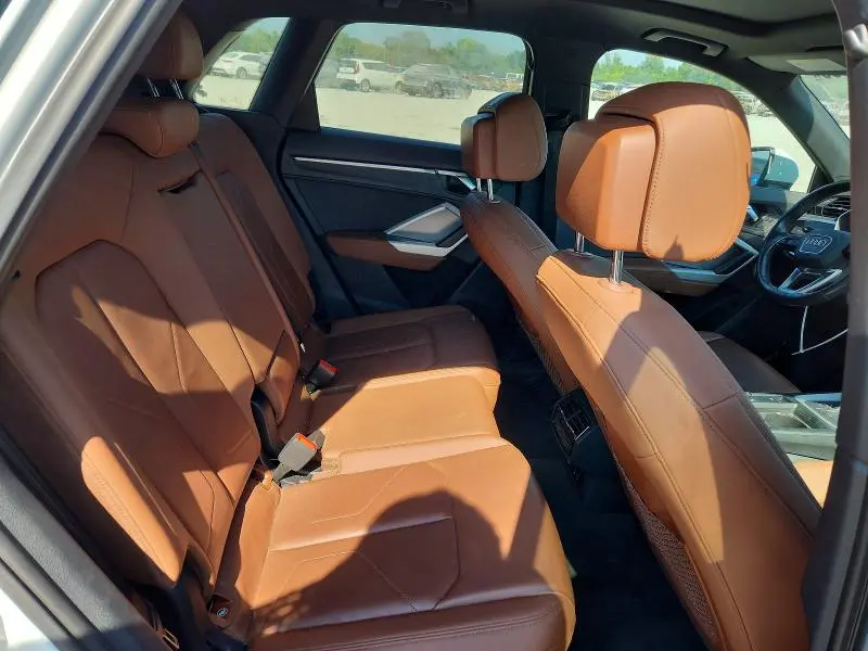 2021 AUDI Q3 PREMIUM 40  