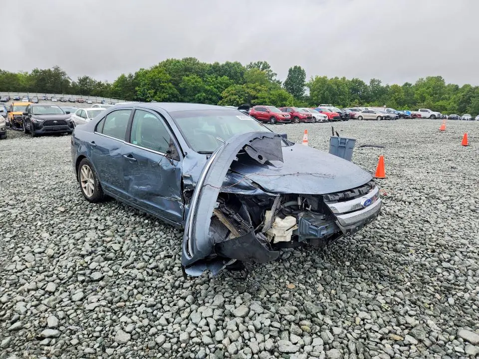 2011 FORD FUSION S   