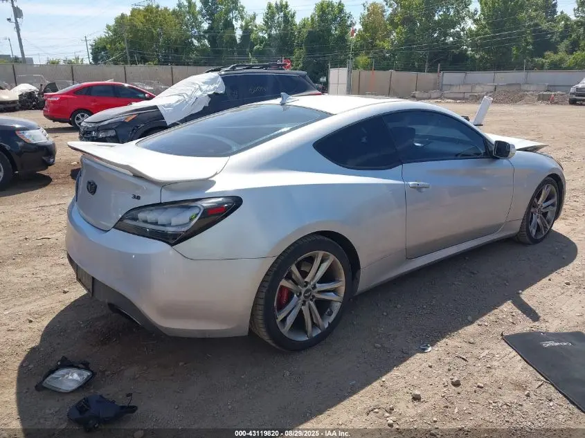 2012 HYUNDAI GENESIS 3.8 TRACK