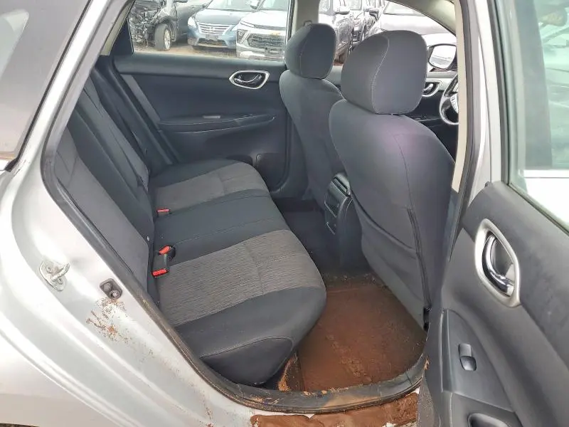 2015 NISSAN SENTRA SV  