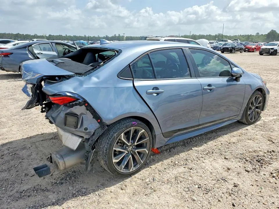 2022 TOYOTA COROLLA SE  