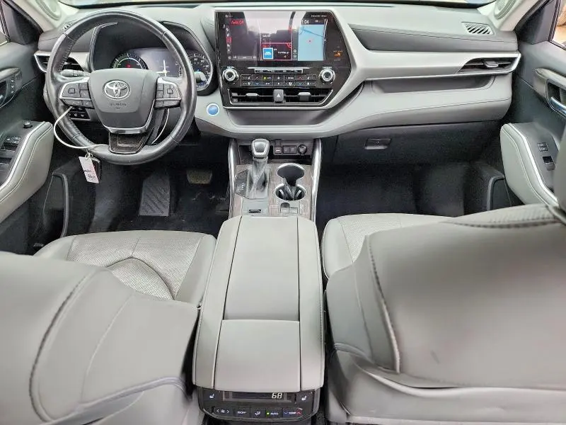 2020 TOYOTA HIGHLANDER HYBRID PLATINUM  