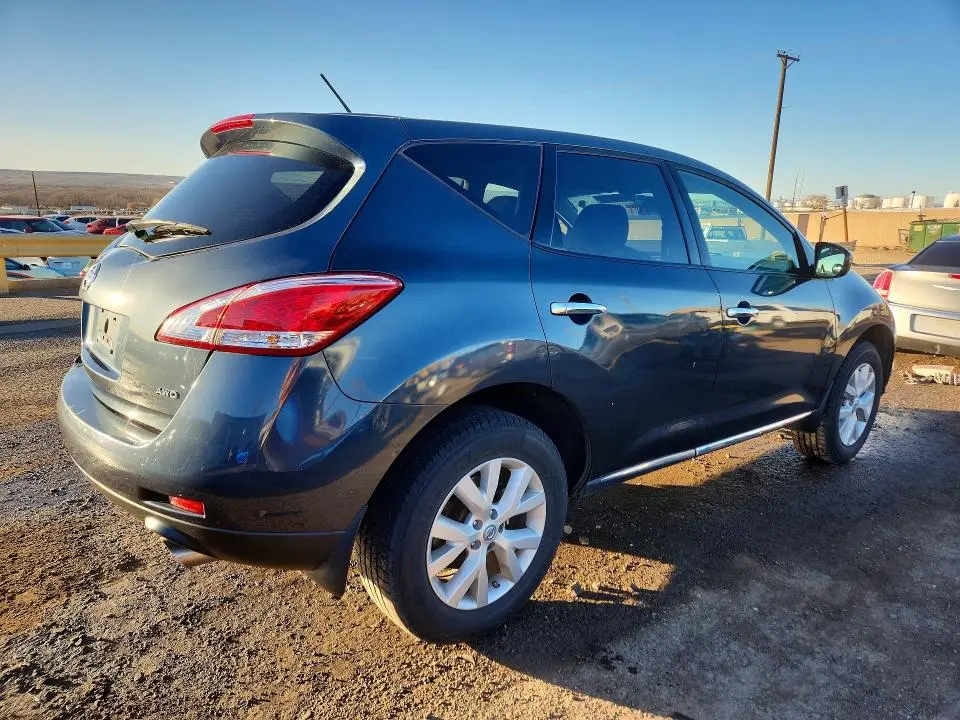 2012 NISSAN MURANO S  