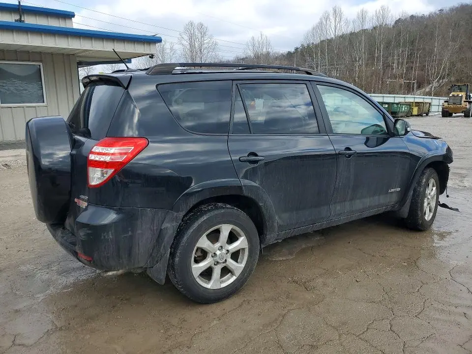 2010 TOYOTA RAV4 LIMITED  