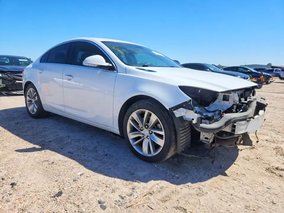 2017 BUICK REGAL   