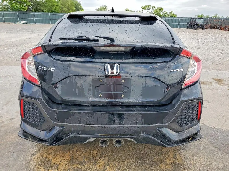 2018 HONDA CIVIC SPORT  