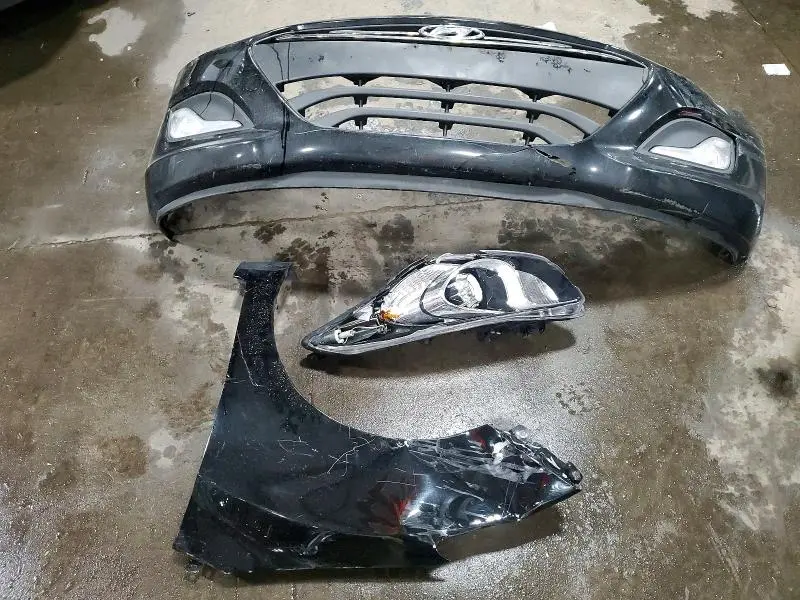 2015 HYUNDAI ELANTRA GT BASE  