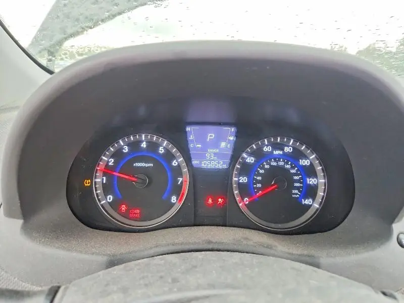 2014 HYUNDAI ACCENT GS  