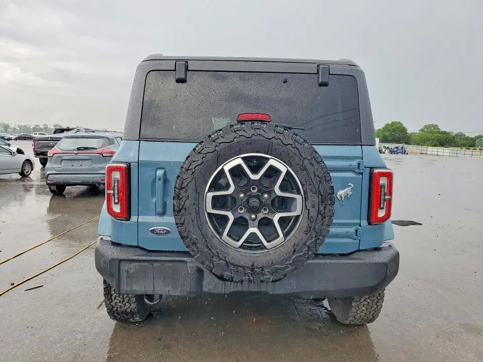 2022 FORD BRONCO BASE  