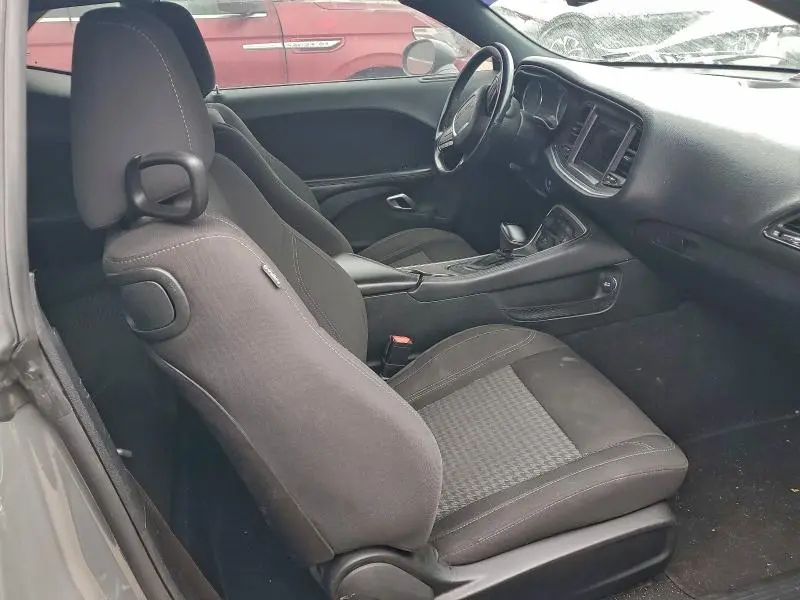 2019 DODGE CHALLENGER SXT  