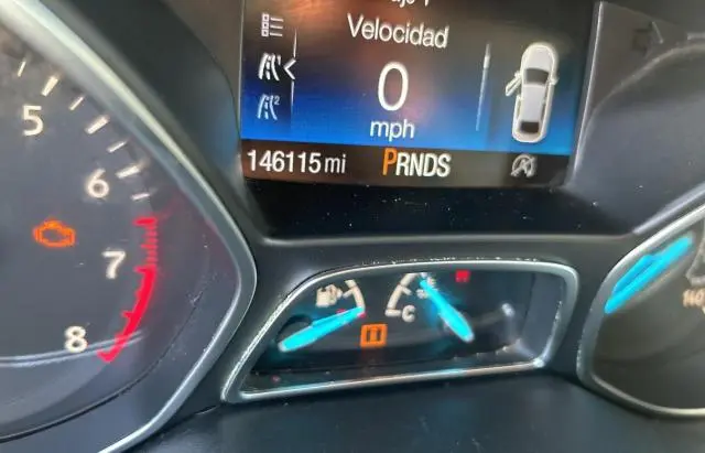 2017 FORD ESCAPE SE  