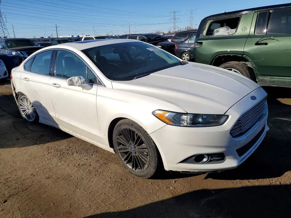 2013 FORD FUSION SE  
