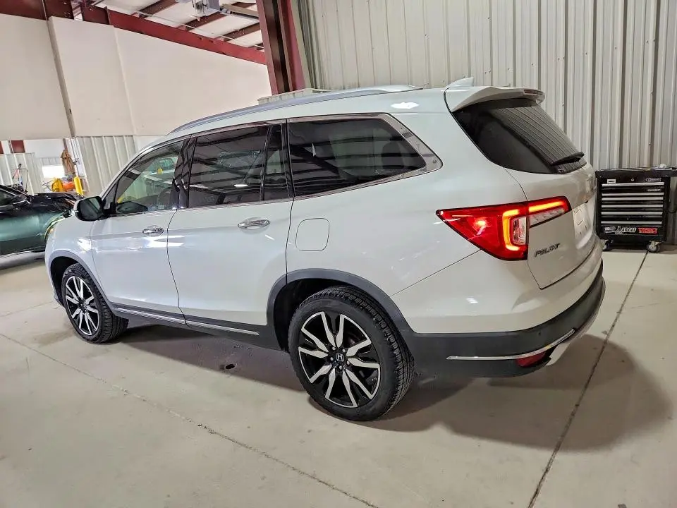2020 HONDA PILOT ELITE  