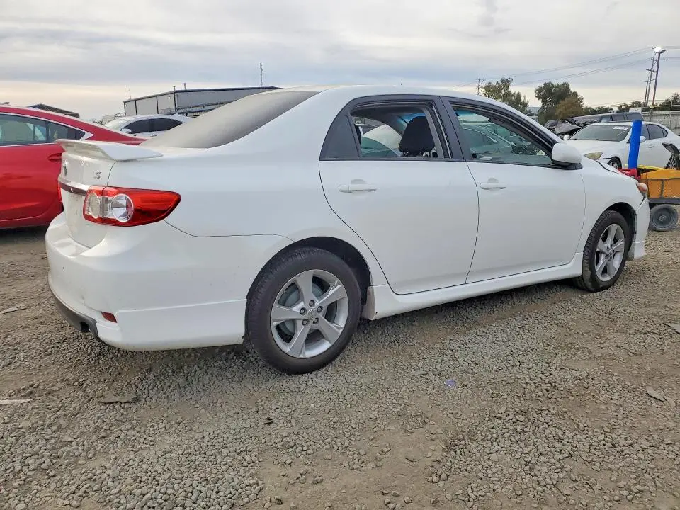 2012 TOYOTA COROLLA BASE  