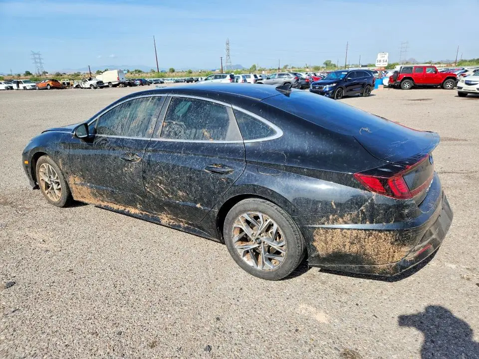 2022 HYUNDAI SONATA SEL  