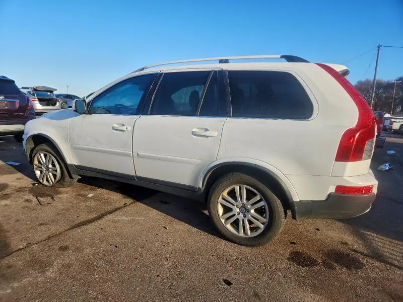 2011 VOLVO XC90 3.2  