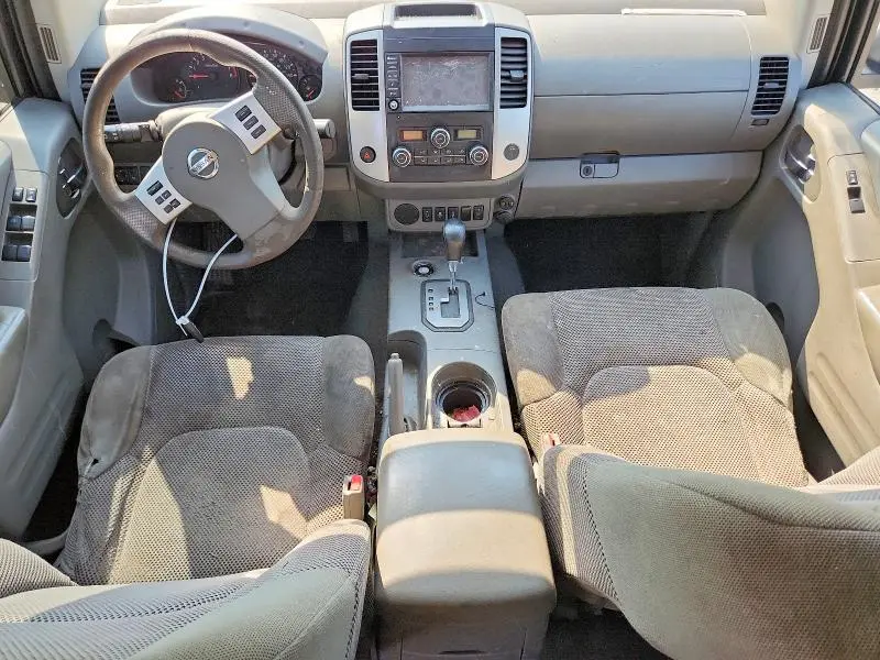 2020 NISSAN FRONTIER SV  