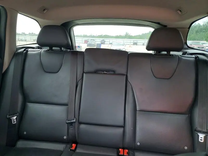 2016 VOLVO XC60 T6 PREMIER  