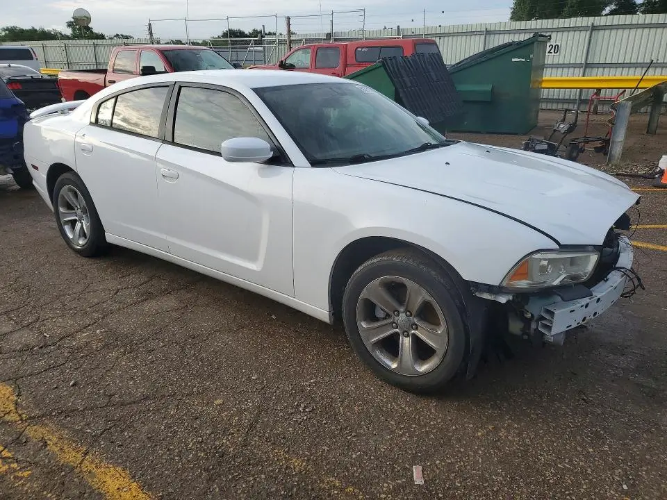 2011 DODGE CHARGER   