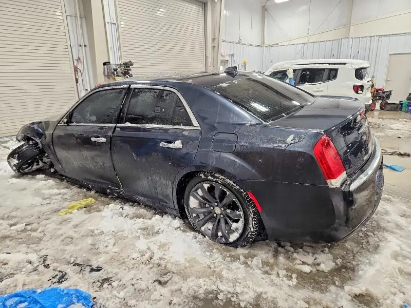 2017 CHRYSLER 300C   