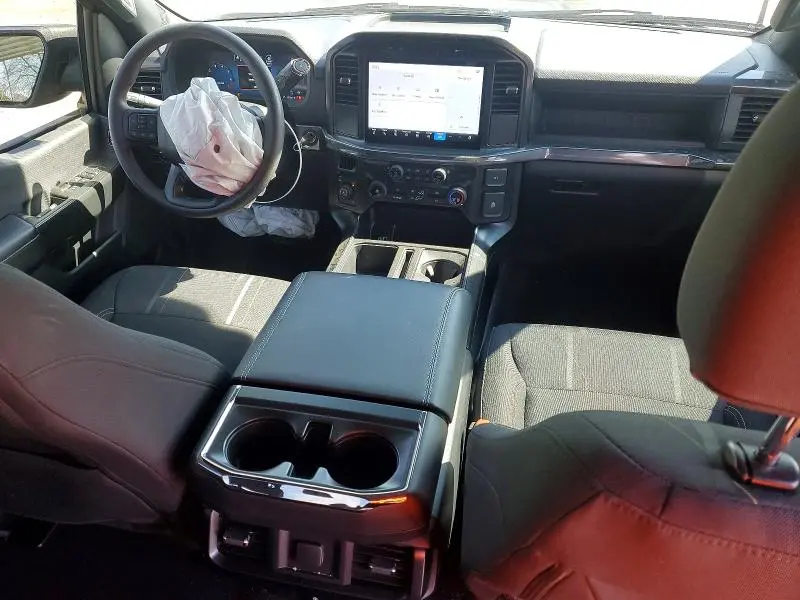 2024 FORD F150 STX  