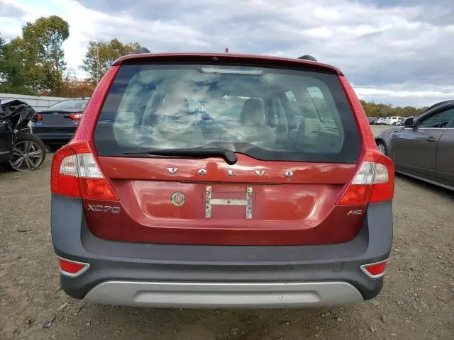 2011 VOLVO XC70 3.2  
