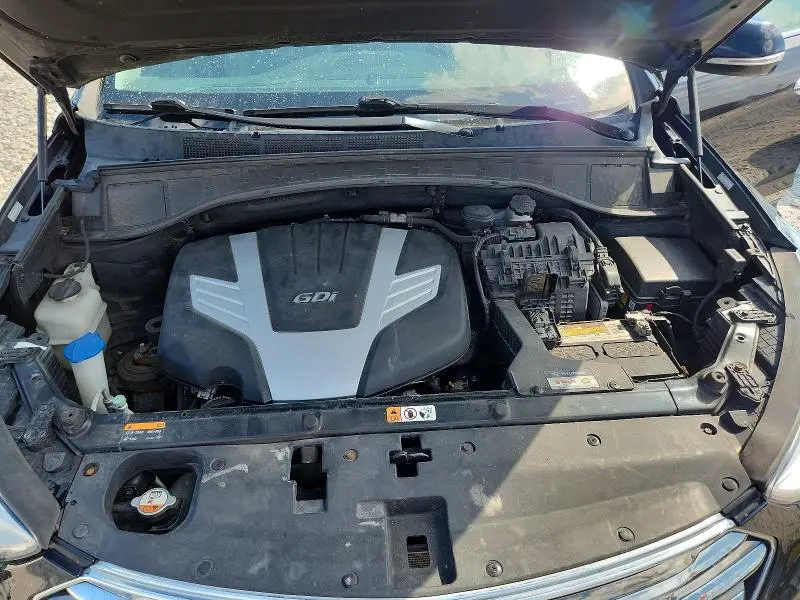 2016 HYUNDAI SANTA FE SE  