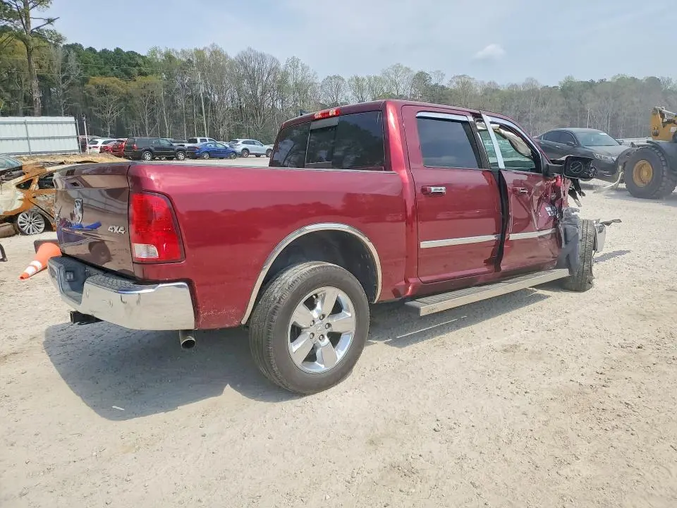 2018 RAM 1500 SLT  