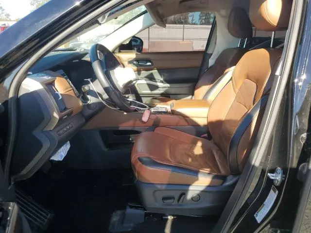 2024 NISSAN PATHFINDER PLATINUM  