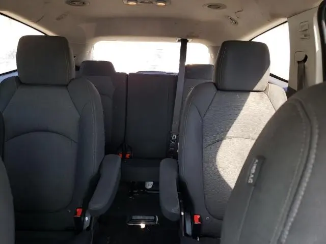 2016 CHEVROLET TRAVERSE LT  