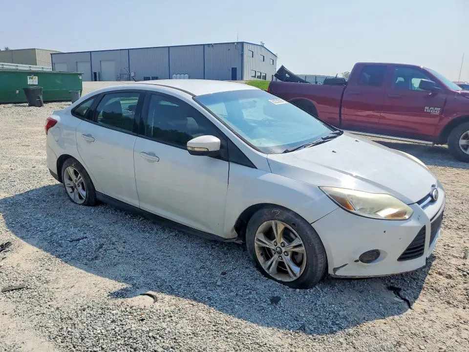 2013 FORD FOCUS SE  