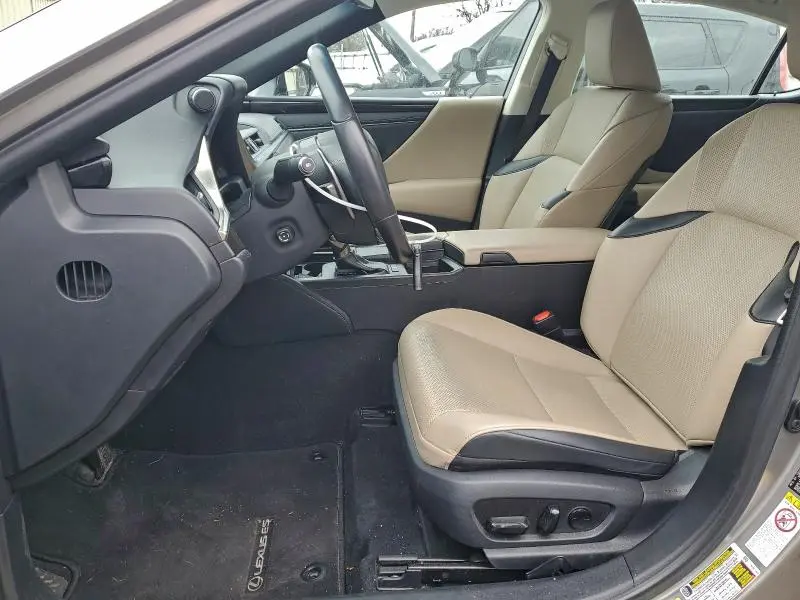 2019 LEXUS ES 350  