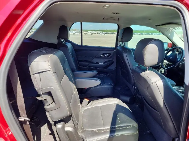 2021 CHEVROLET TRAVERSE RS  
