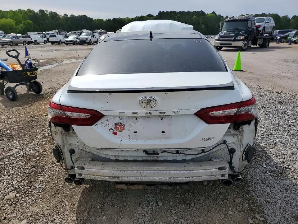 2019 TOYOTA CAMRY XSE  