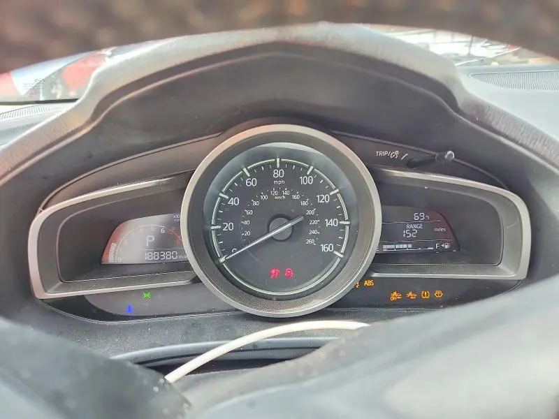 2018 MAZDA 3 TOURING  