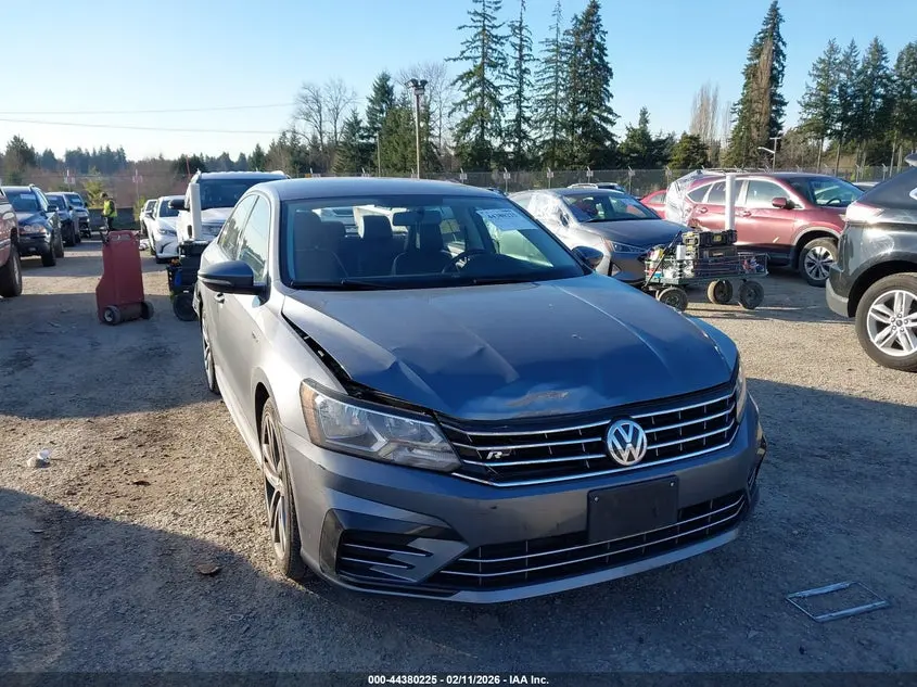 2018 VOLKSWAGEN PASSAT 2.0T R-LINE/2.0T S