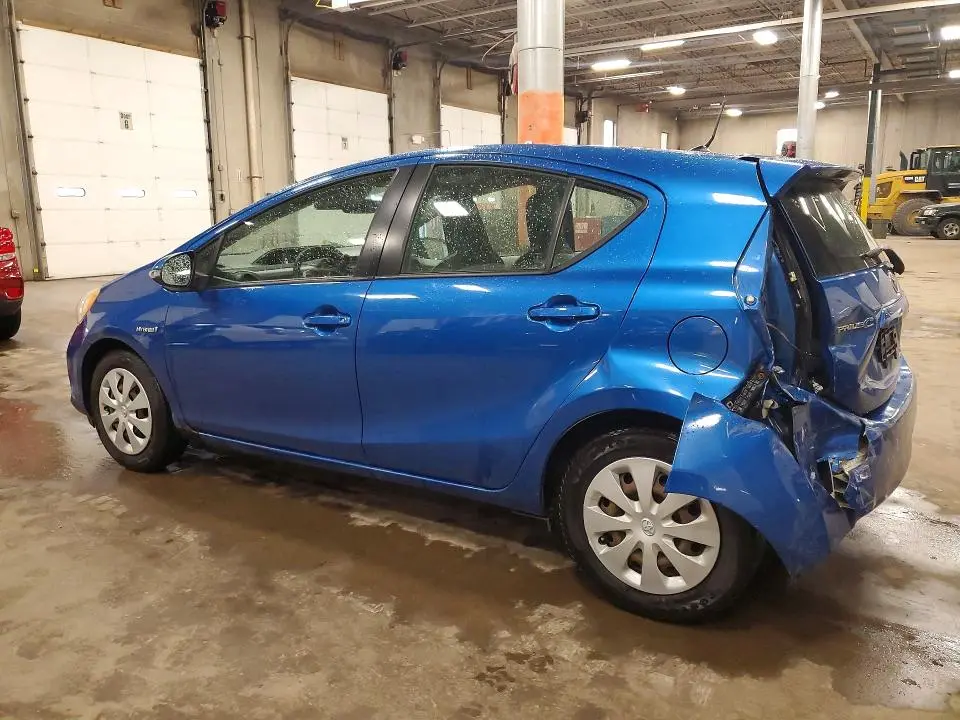 2013 TOYOTA PRIUS C ONE  