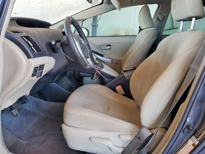 2014 TOYOTA PRIUS TWO  