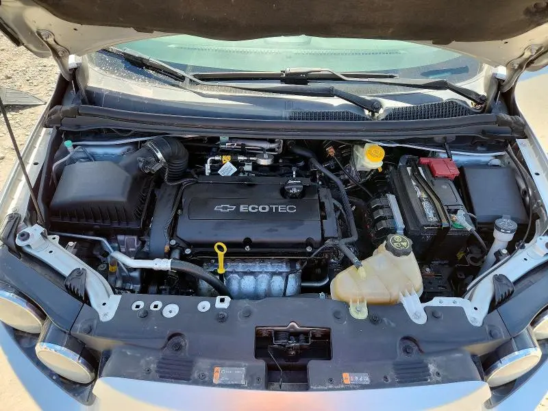 2015 CHEVROLET SONIC LT  