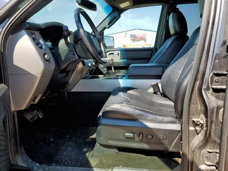 2016 FORD EXPEDITION EL XLT  