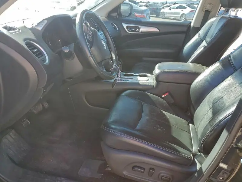 2019 NISSAN PATHFINDER S  