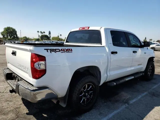 2019 TOYOTA TUNDRA CREWMAX SR5  