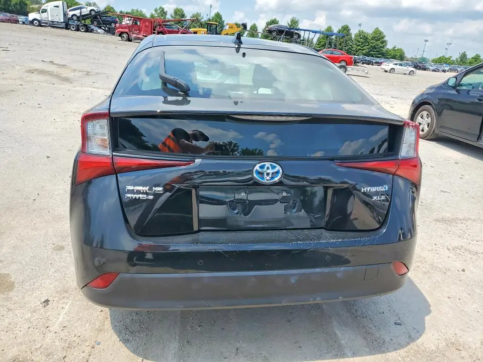 2020 TOYOTA PRIUS XLE AWD-E  