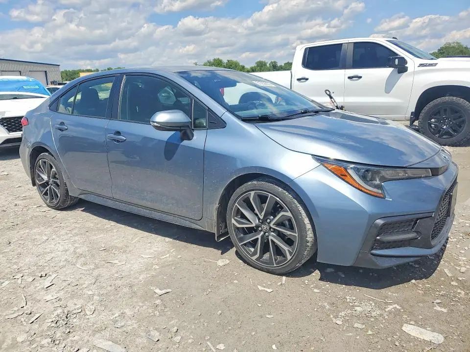 2022 TOYOTA COROLLA SE  