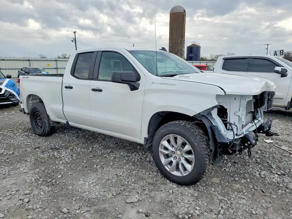 2026 CHEVROLET SILVERADO K1500 CUSTOM  